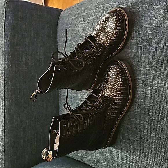 Dr. Martens Boots - Picture 2 of 7